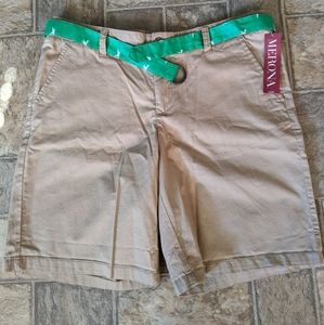 NWT - Merona Shorts with belt